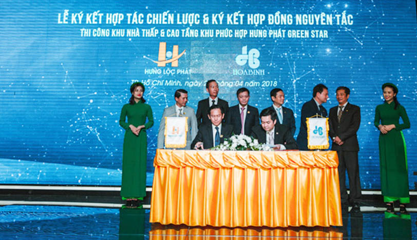 Đại diện của Hòa Bình và Hưng Lộc Phát ký kết thỏa thuận hợp tác chiến lược lâu dài.