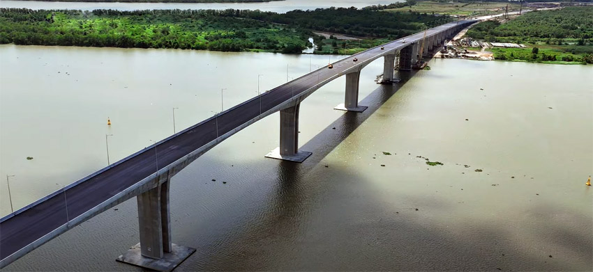 Cầu Nhơn Trạch đã thông xe, dự án thuộc về tổng thể đường Vành Đai 3 đi qua 4 tỉnh Đồng Nai, Bình Dương, Long An, TpHCM. Cầu Nhơn Trạch đã thông xe, dự án thuộc về tổng thể đường Vành Đai 3 đi qua 4 tỉnh Đồng Nai, Bình Dương, Long An, TpHCM.