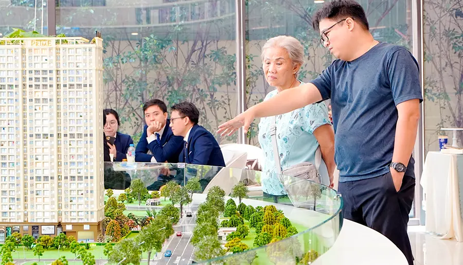 Khách hàng mua căn hộ Khải Hoàn Prime yên tâm về pháp lý và tiến độ thi công.