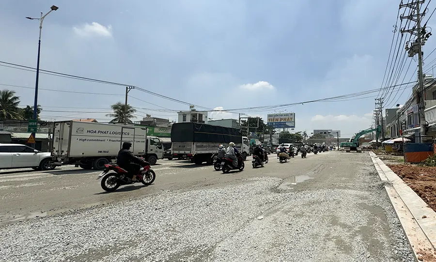 Quốc lộ 13 đang mở rộng cùng với đó là các hạ tầng Metro, cao tốc và đường vành đai sẽ nâng tầm giá trị căn hộ tại dự án Khải Hoàn Imperial.